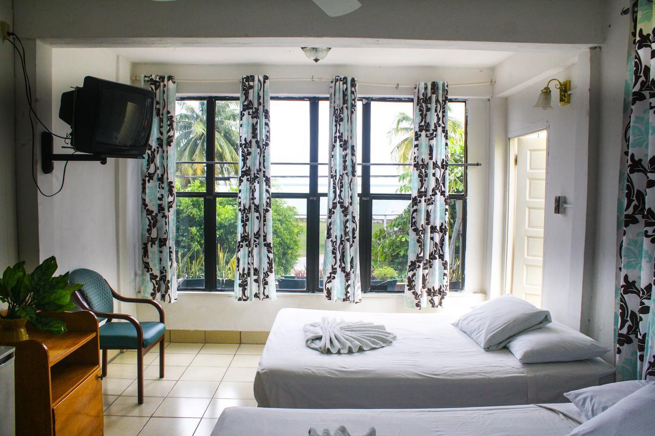 Hotel Maya Corozal Exteriér fotografie
