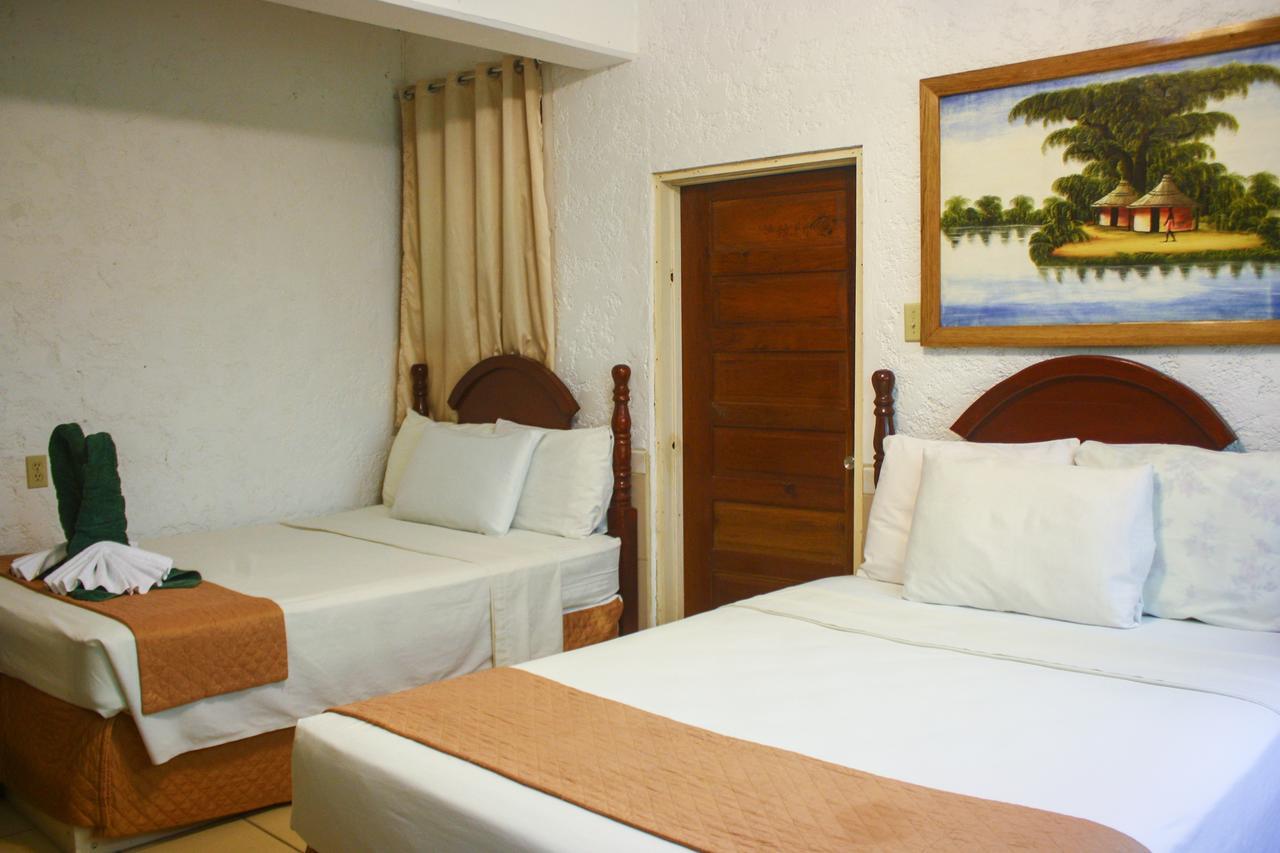 Hotel Maya Corozal Exteriér fotografie